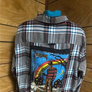 The Dreamer on Elm Street  Plaid Back-Patch Flannel Shirt - Gray, Blue, Red